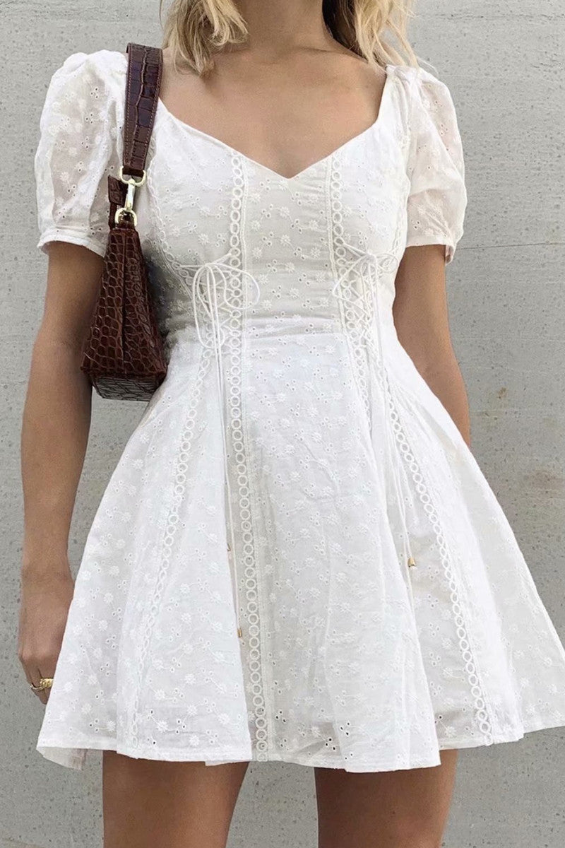 Chic Laced White Lightweight Short Sleeve Dress